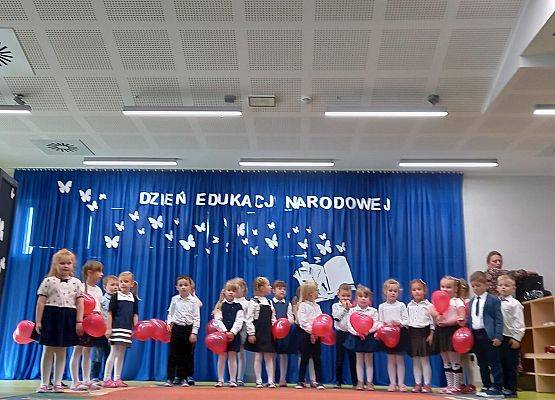 Dzieci podczas występu