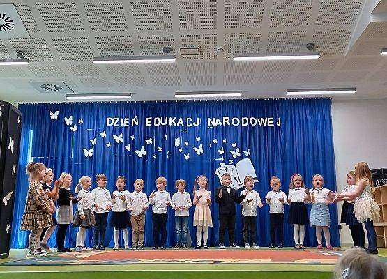 Dzieci podczas występu