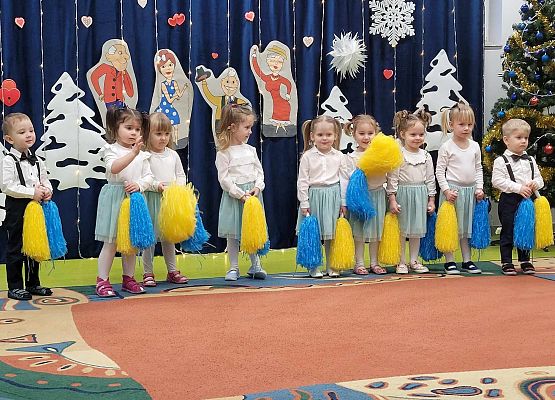 Występy dzieci z okazji Dnia Babci i Dziadka.