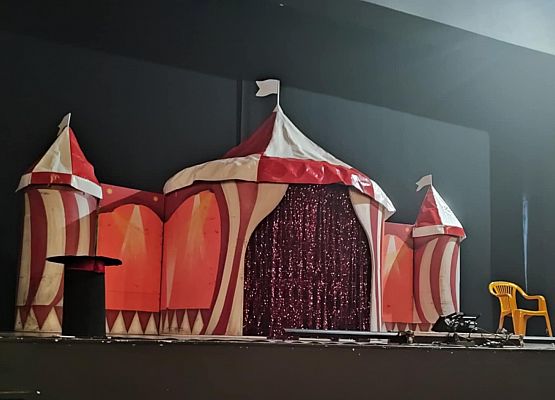 Grafika 1: Wyjazd do kina.