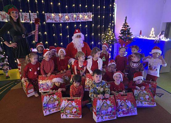 Grafika 8: Mikołajki