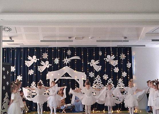 Grafika 1: Występ jasełkowy 2025r. Grupa Tygryski i Mrówki