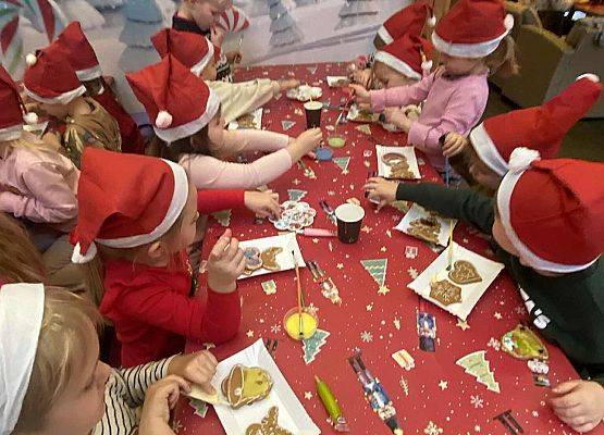 Grafika 3: Wyjazd Pszczółek do Koscierzyny