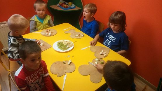 Grafika #4: Robimy szaszłyki owocowe w gr. III